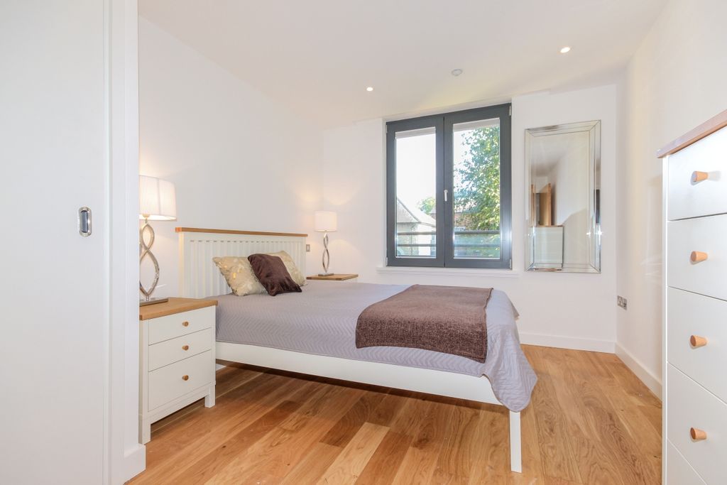 Property photo 2 of 8 21291