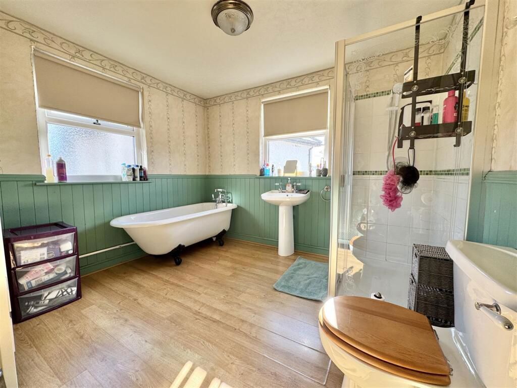 Property photo 3 of 15