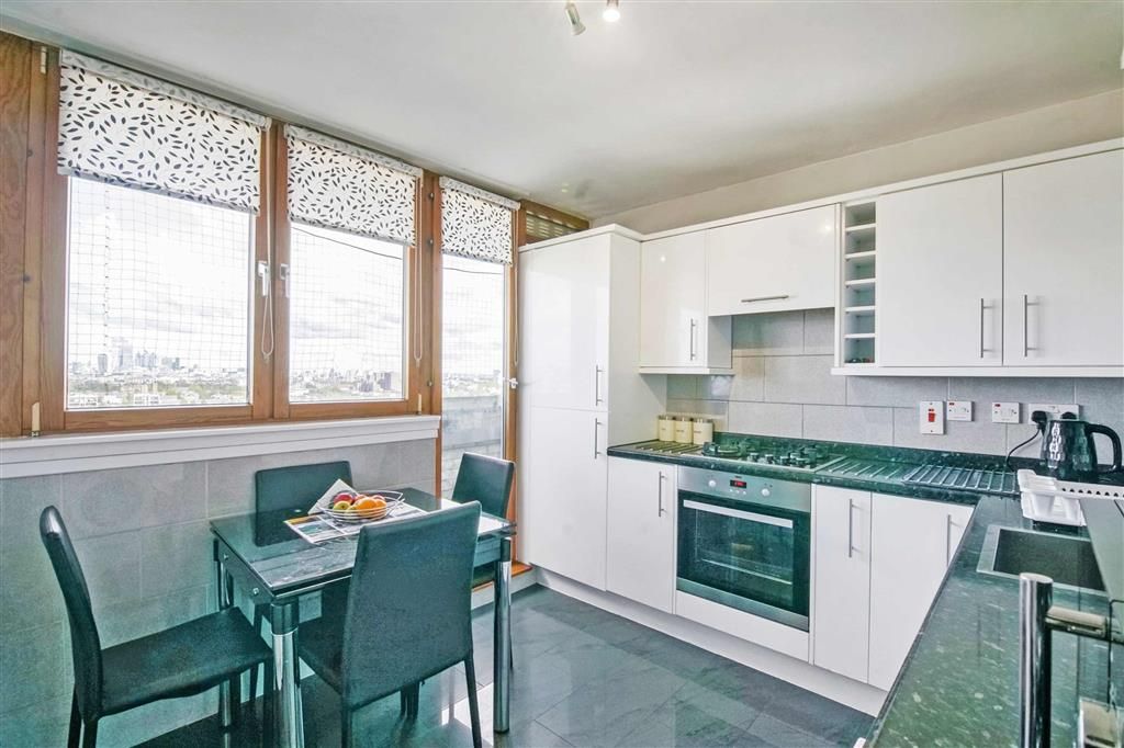 Property photo 3 of 5