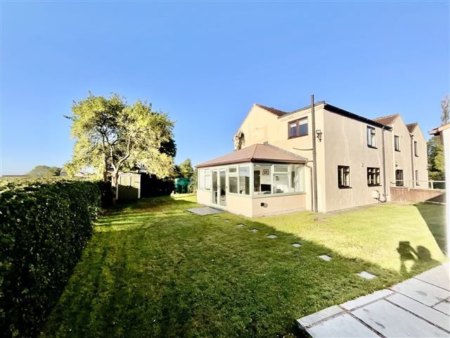 Property photo 1 of 21 Rear Garden