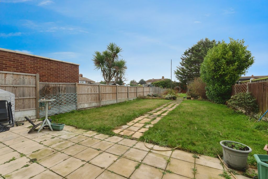 Property photo 3 of 23 Picture