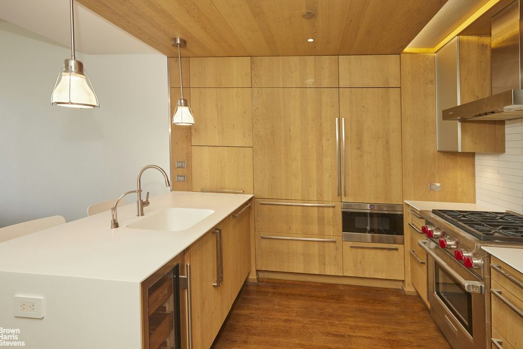 Property photo 3 of 13 <Alttext/>
