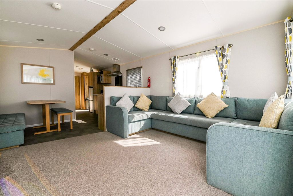 Property photo 2 of 15 Picture No. 03