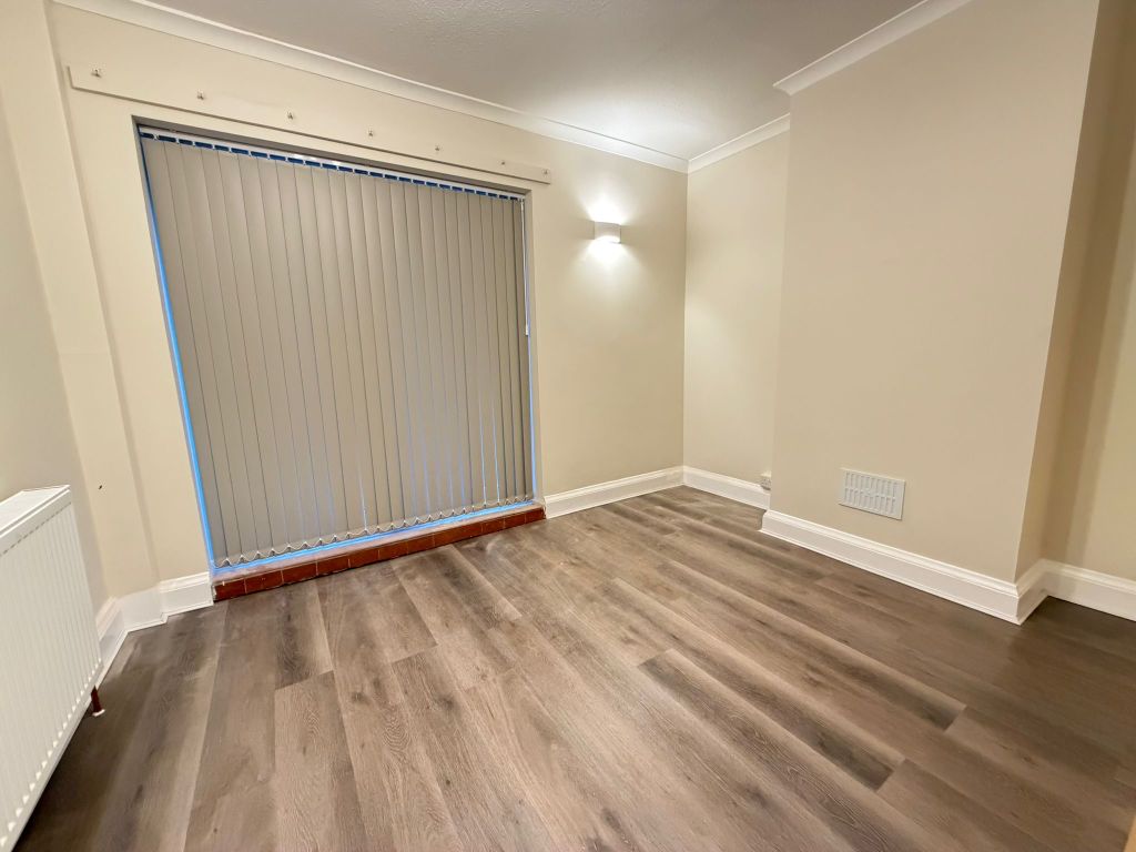 Property photo 2 of 20 Image