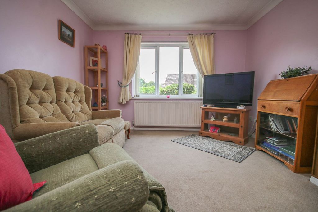 Property photo 3 of 15