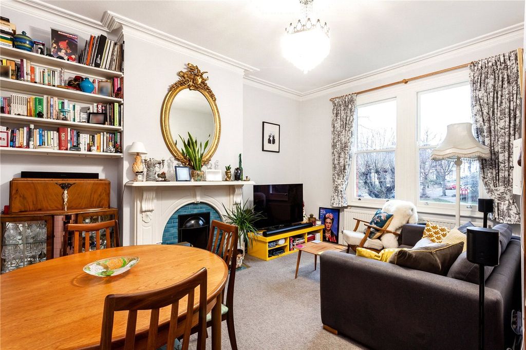 Property photo 2 of 11 Picture No. 09