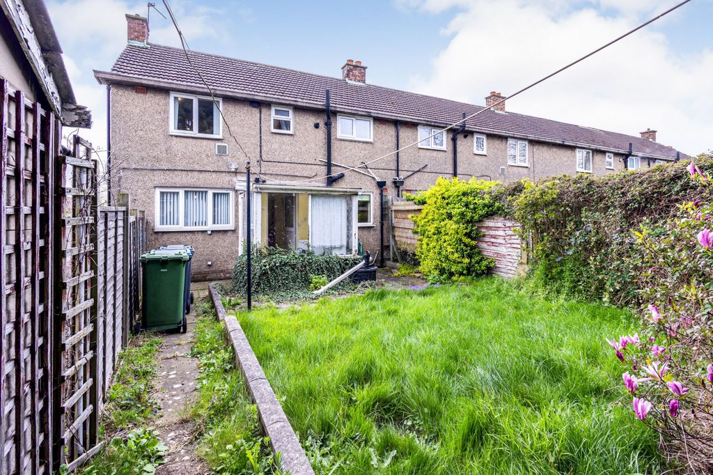 Property photo 2 of 12 7 Potlands, Leeming Bar, Northallerton DL7 9Ba