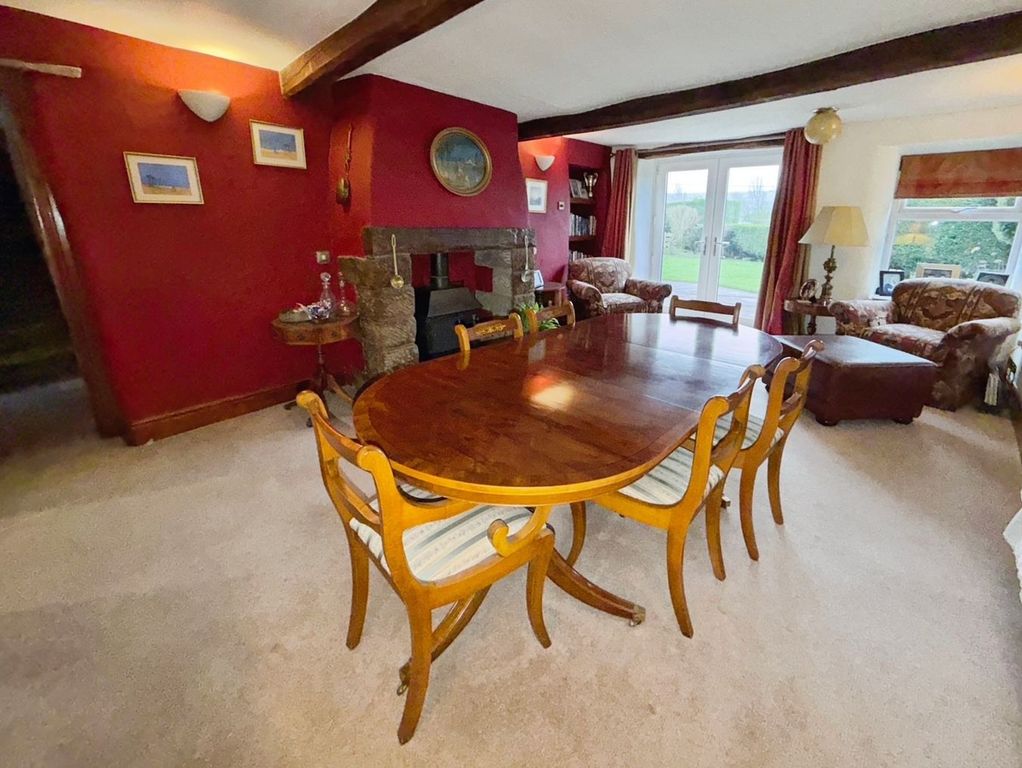 Property photo 3 of 33