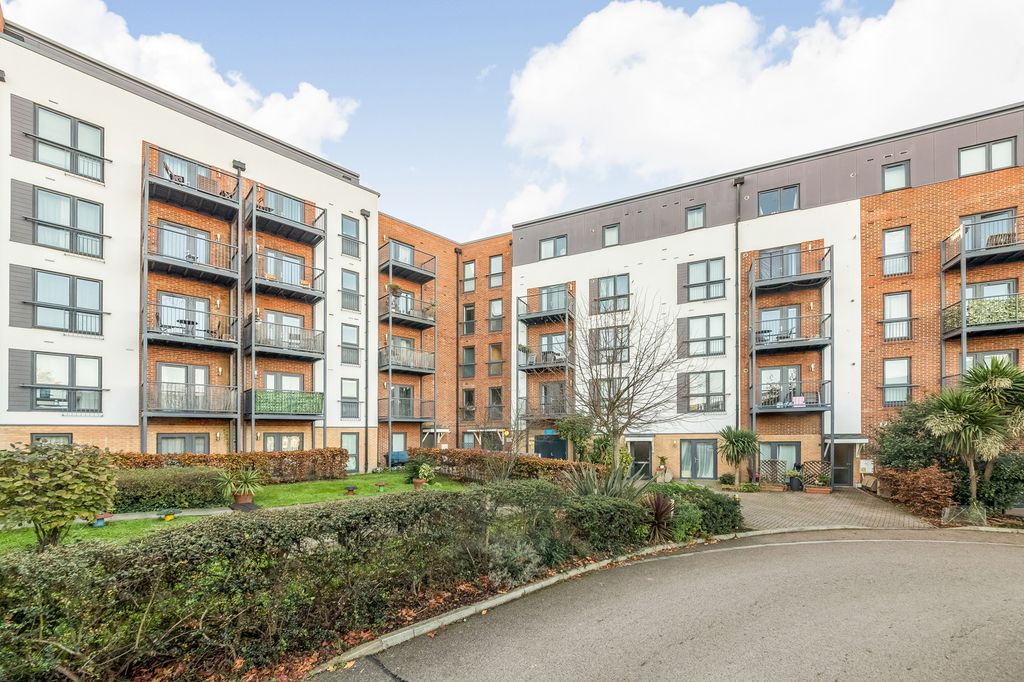 Property photo 1 of 14