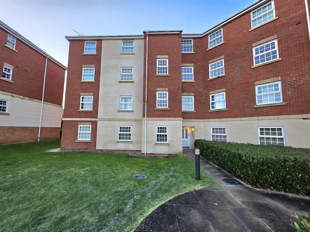 Property photo 1 of 9 Front Elevation