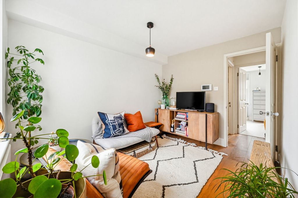 Property photo 1 of 10 Picture No. 08