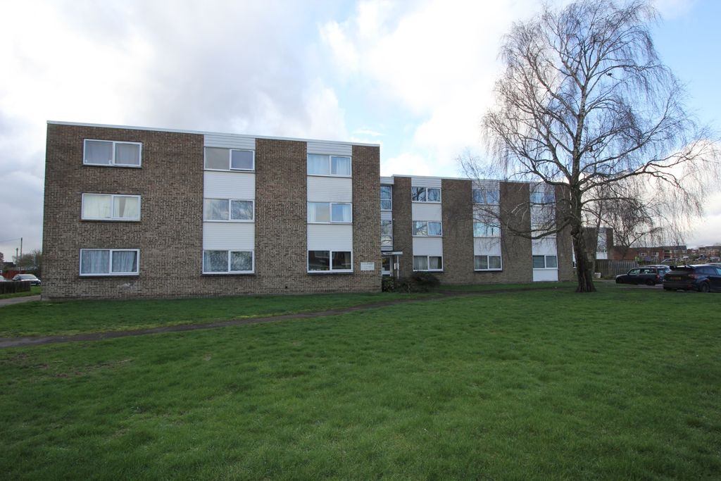 Property photo 1 of 11 Front View