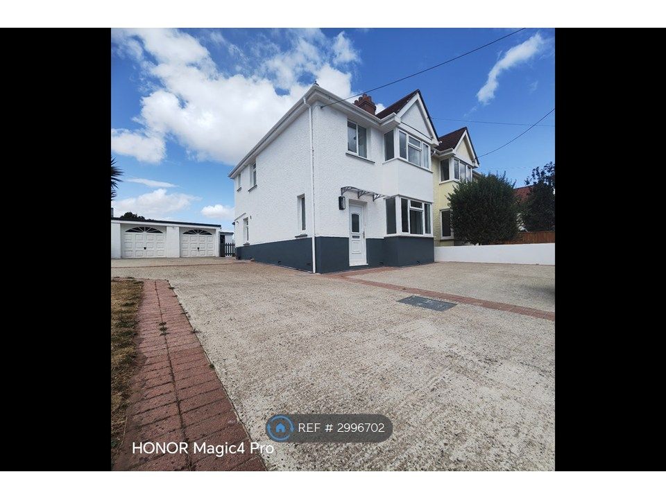 Property photo 3 of 34