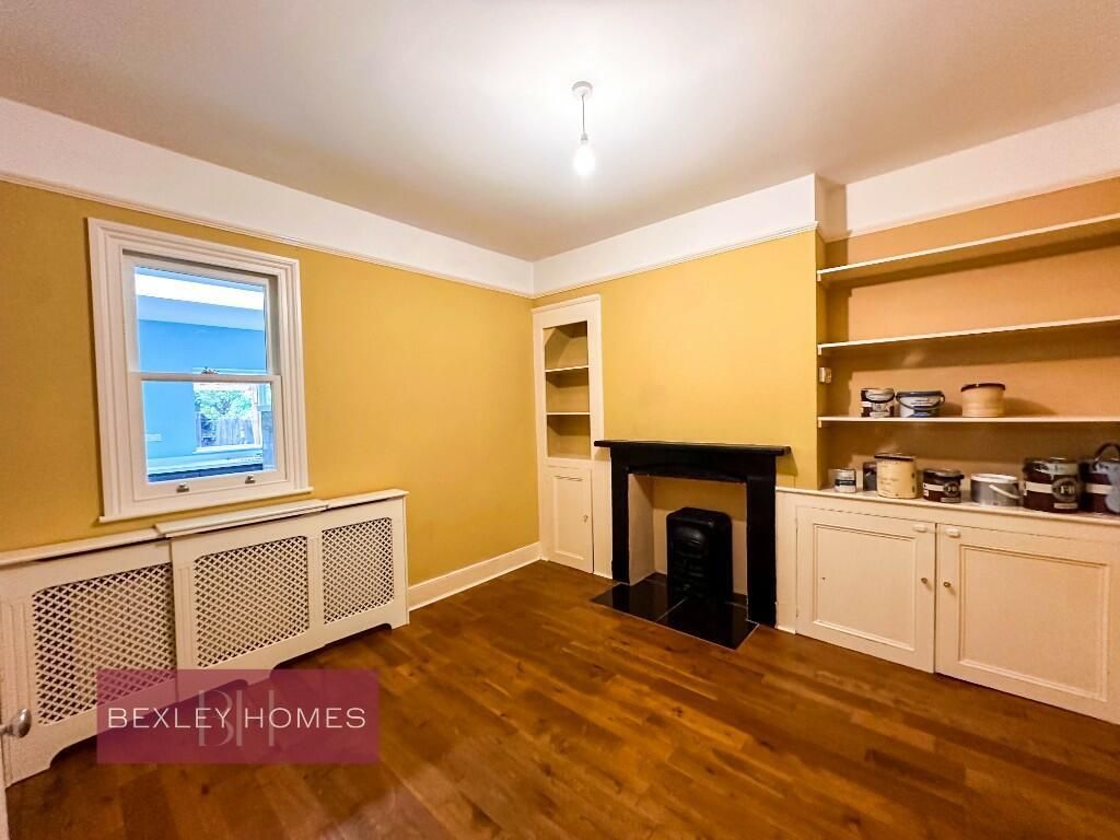 Property photo 2 of 16 4d007A84Ec11c215De58A023Abd2140A.Jpeg