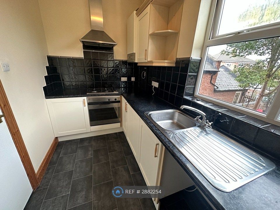 Property photo 1 of 27