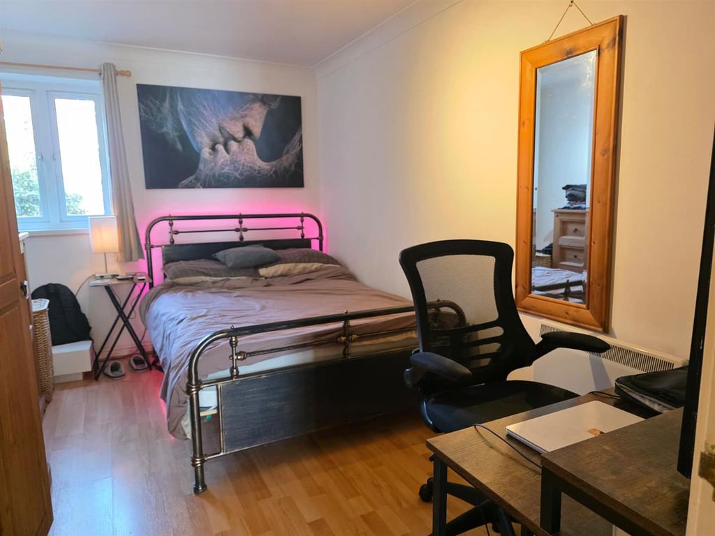 Additional image 7 of 2 bed flat for saleCork House Marina, Swansea SA1