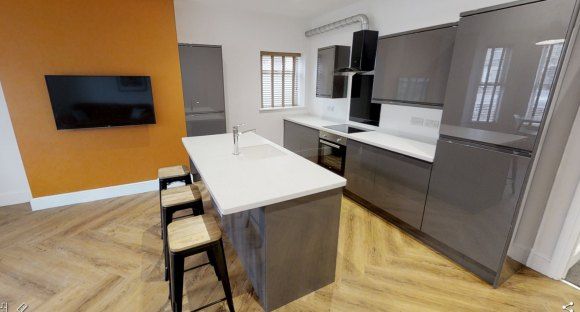 Property photo 1 of 5 7704158.Jpg