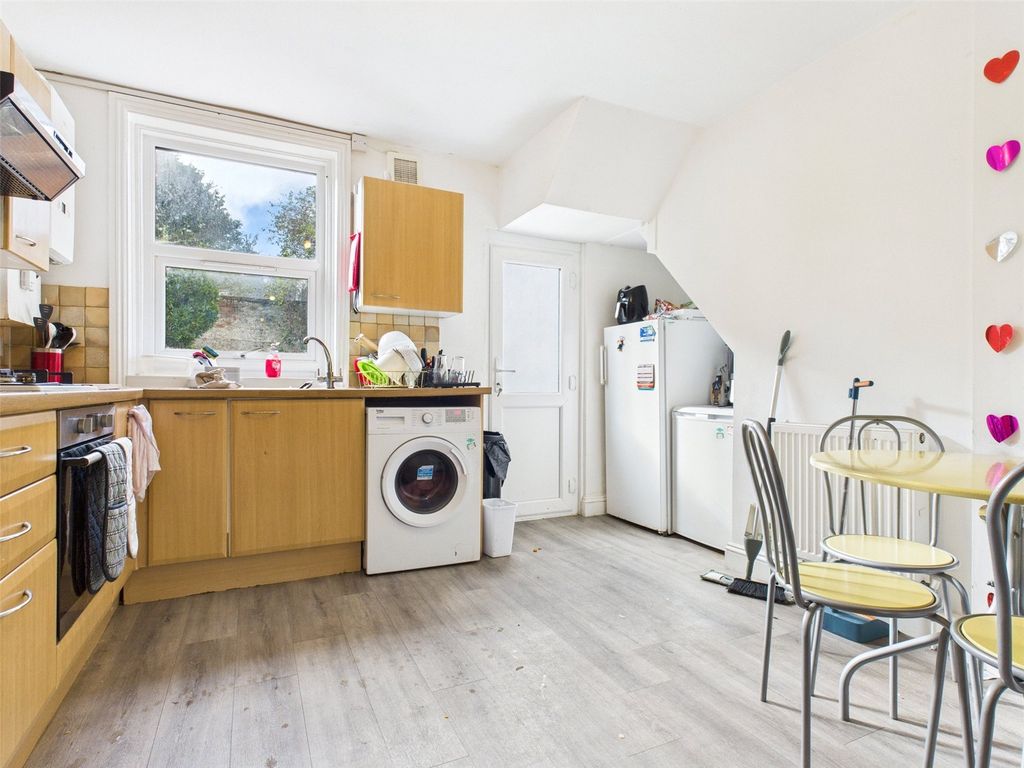 Property photo 3 of 16 Kitchen