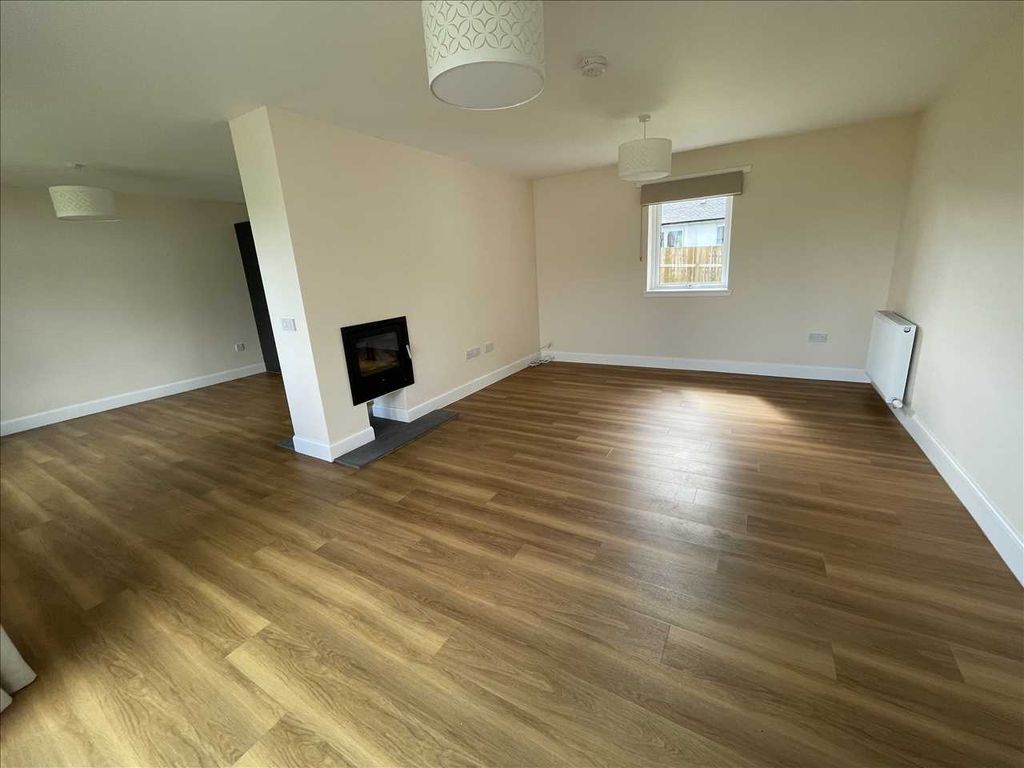 Property photo 2 of 7 Lounge