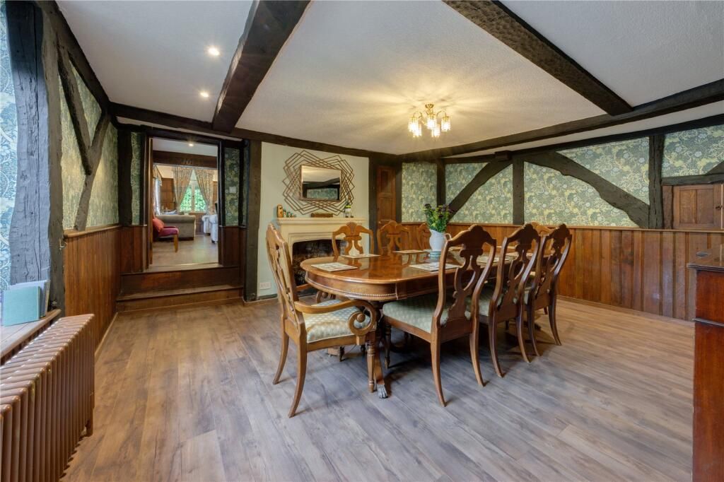Clamp Hill, Stanmore HA7 photo 5