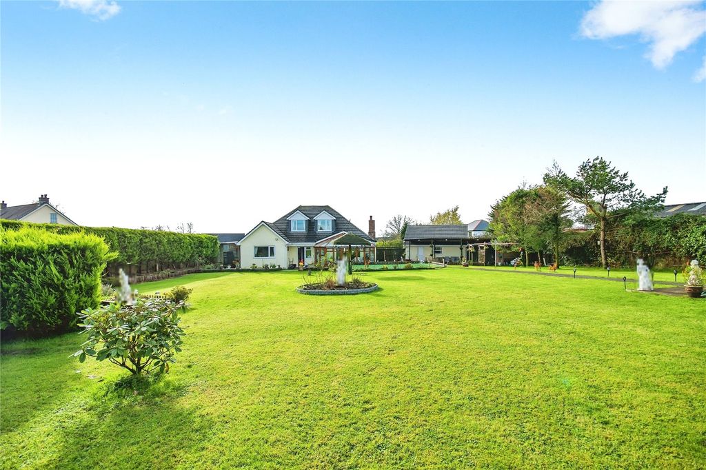 Property photo 2 of 32 Picture No. 04