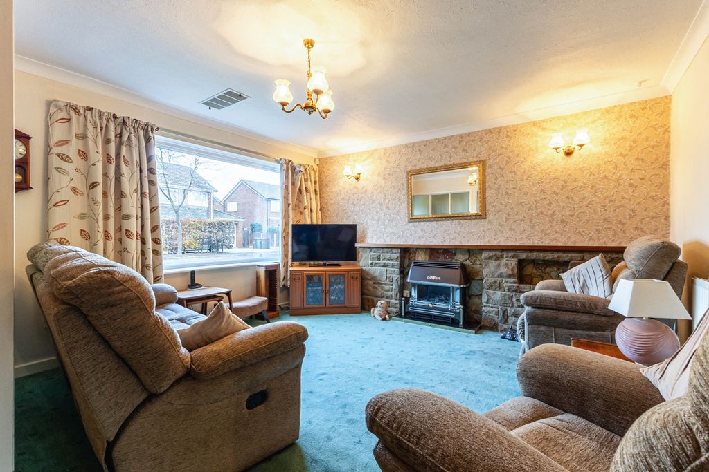 Property photo 2 of 17 Living Area