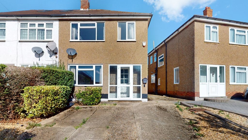 Property photo 1 of 15 4438831