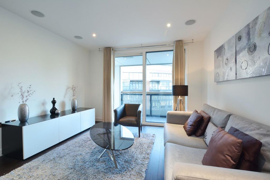 Property photo 3 of 14 Image