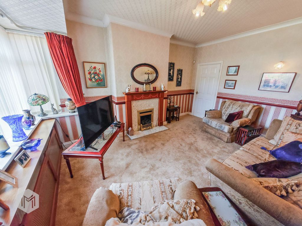 Property photo 3 of 23