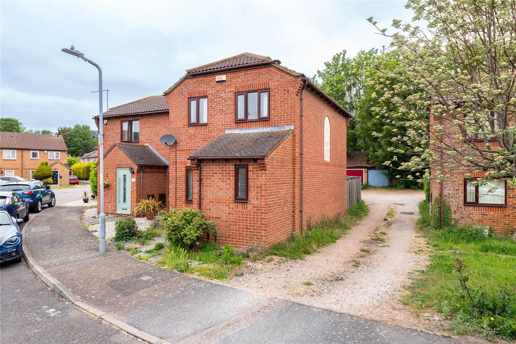 Property photo 1 of 19 Picture No. 18