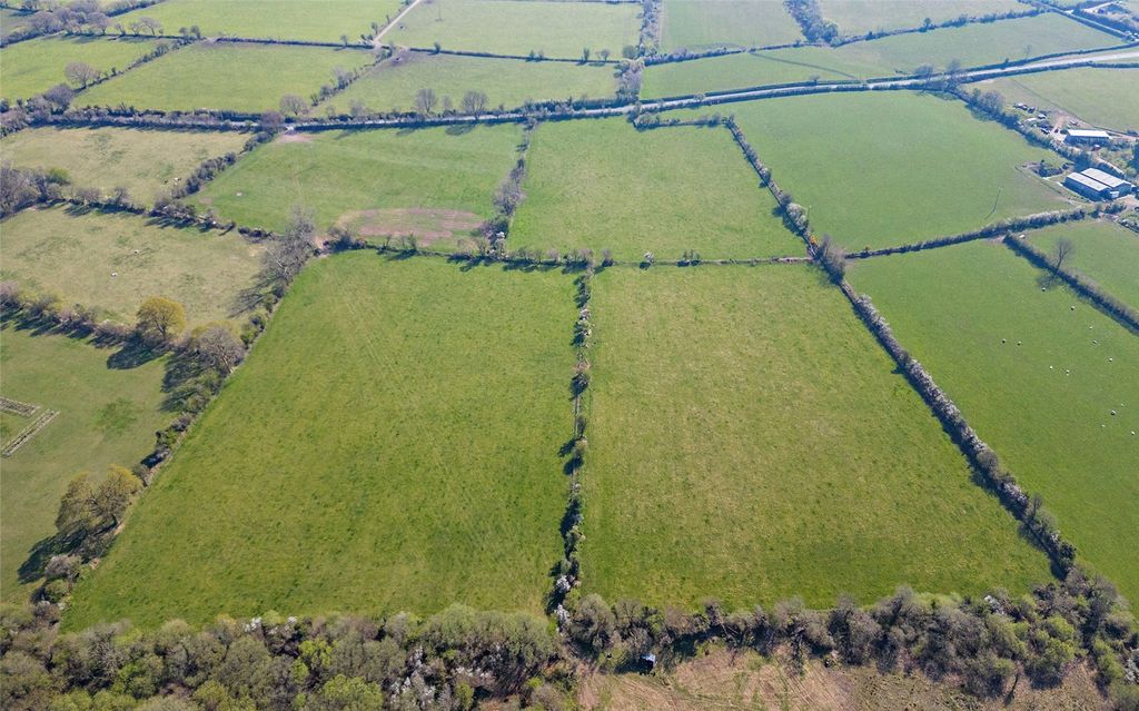 Property photo 3 of 10 Aerial