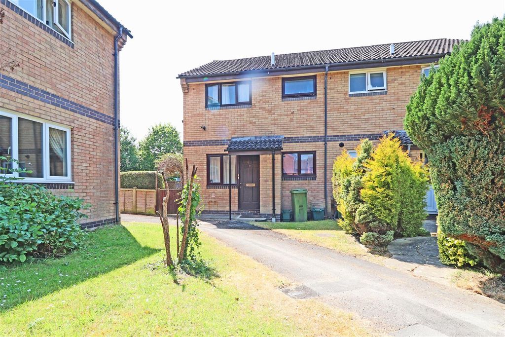 Property photo 1 of 6 External 2.Jpg
