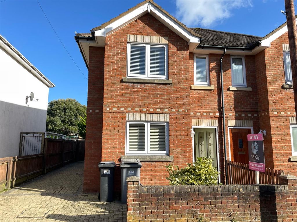 Property photo 1 of 9 0Df39B33-8Abf-45A4-Bbfb-73Dbe18B2Db2.Jpg