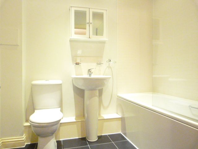Property photo 3 of 7