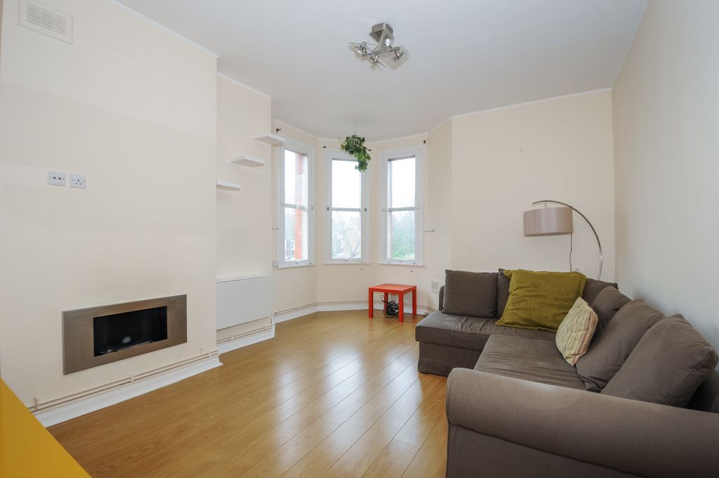Property photo 1 of 5