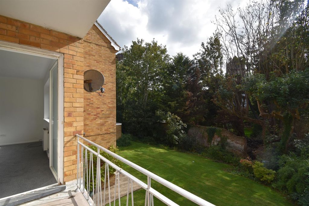 Property photo 2 of 12 Balcony