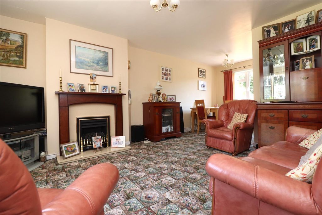 Property photo 2 of 14 13.Jpg