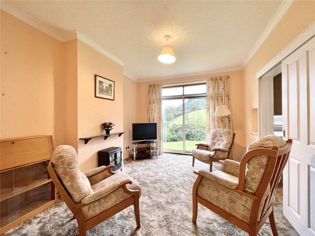 Property photo 3 of 25 Picture No. 07