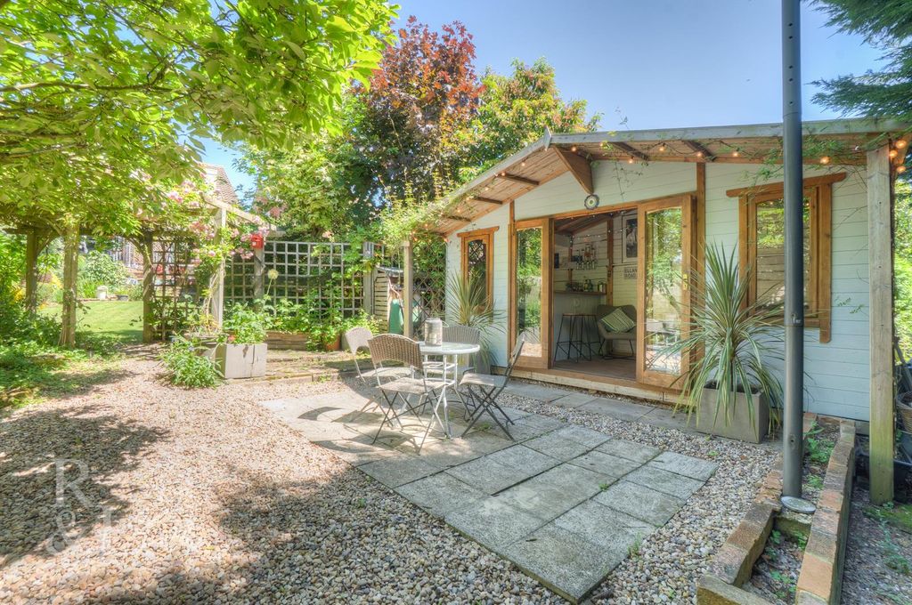 Property photo 3 of 32 B (36).Jpg