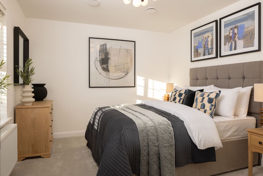 Property photo 3 of 7 Hadley Bed 1