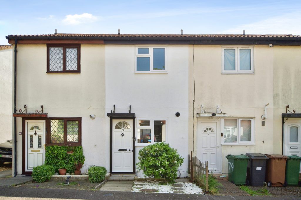 Property photo 2 of 23