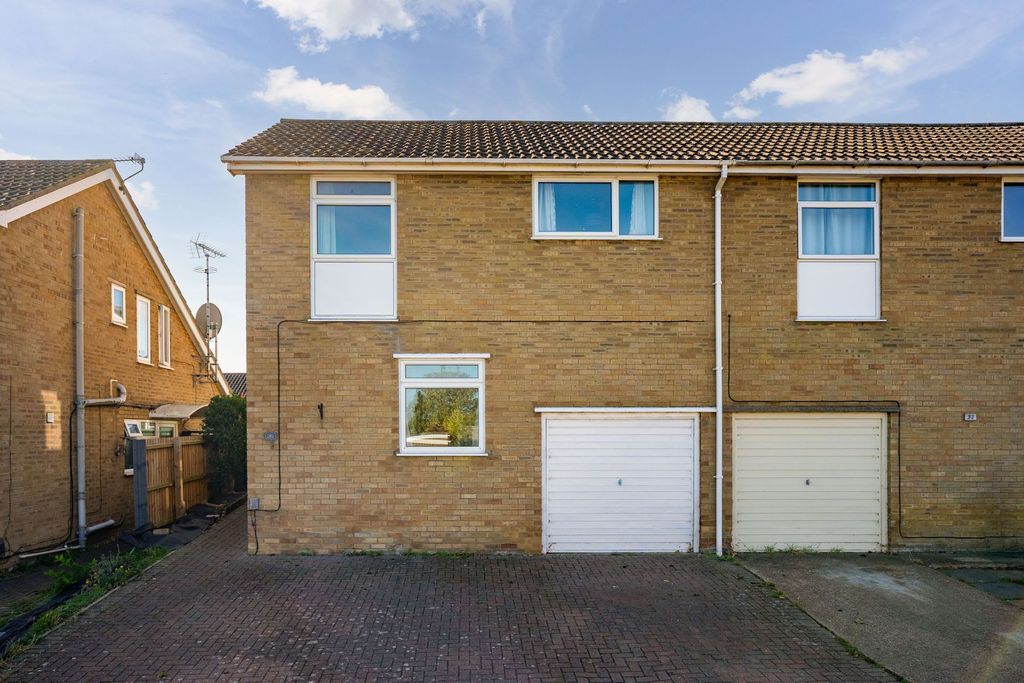 Property photo 2 of 19