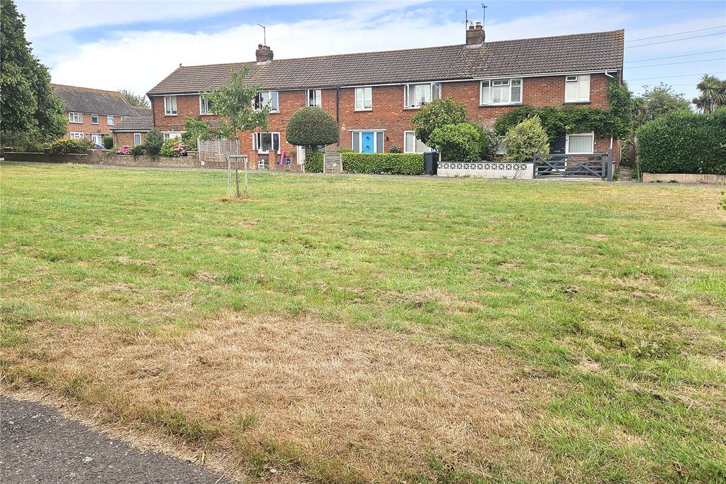 Property photo 2 of 14 Picture No. 17