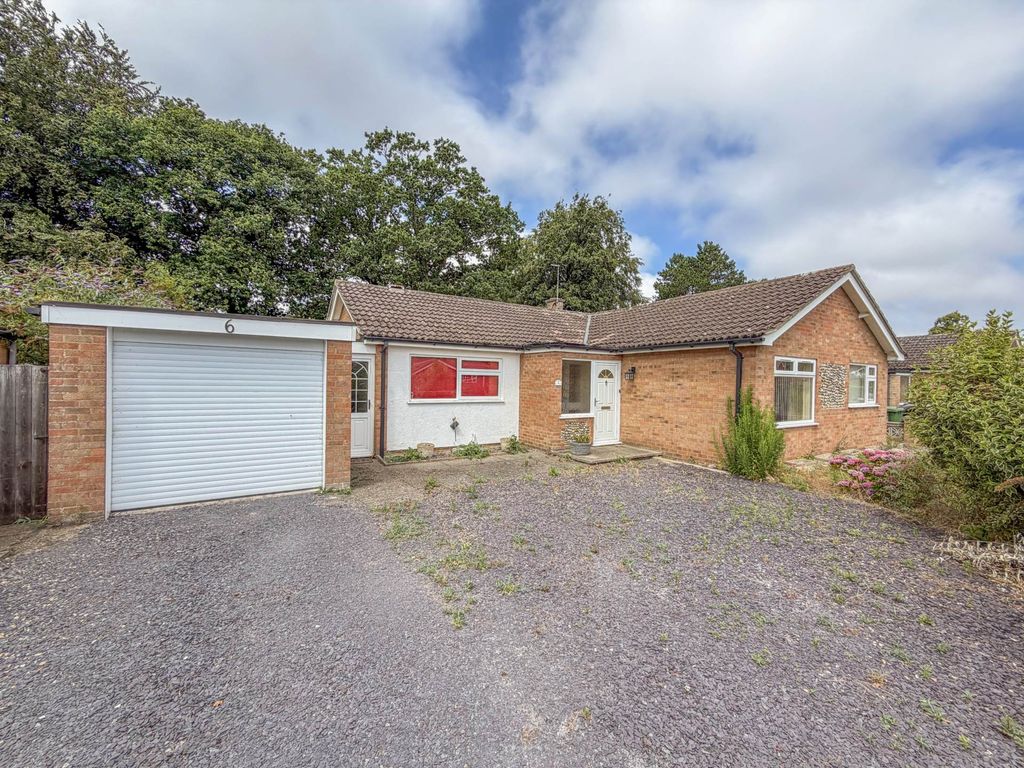 Property photo 1 of 16
