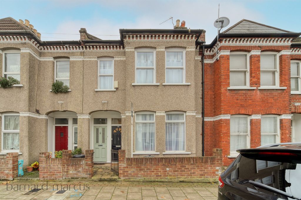 Property photo 1 of 9