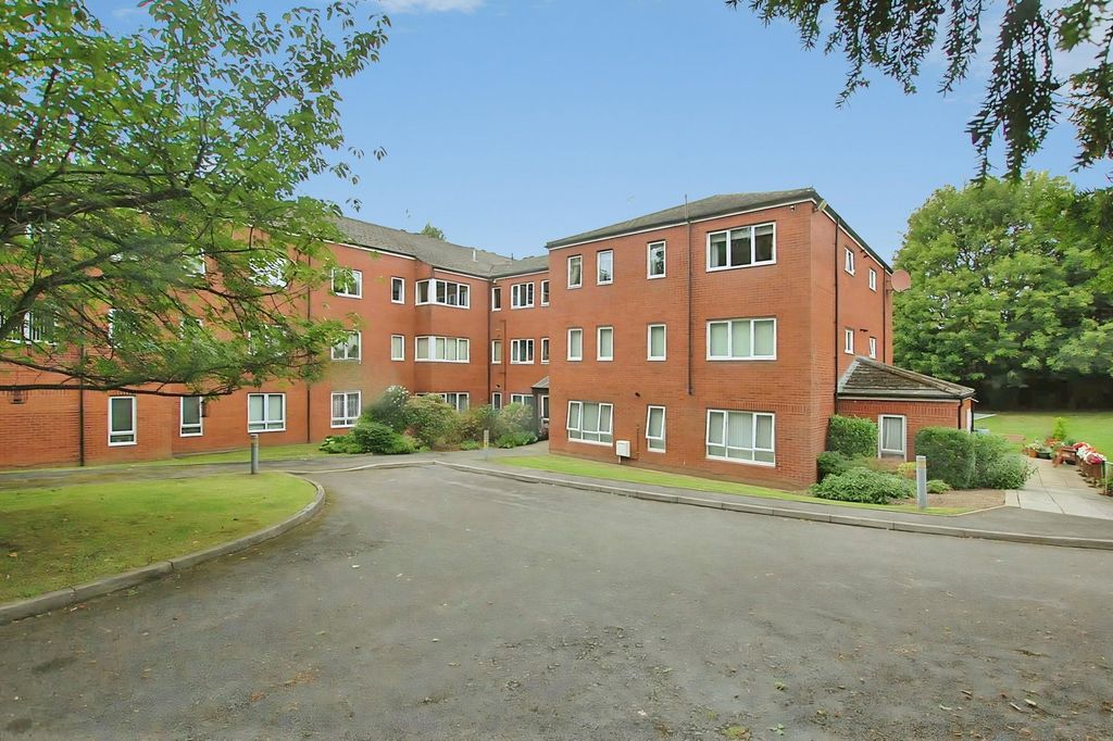 Property photo 1 of 14