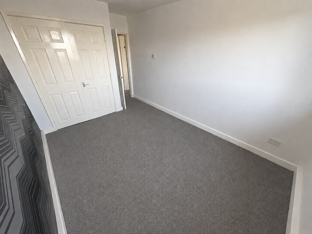 Property photo 3 of 3 Bedroom