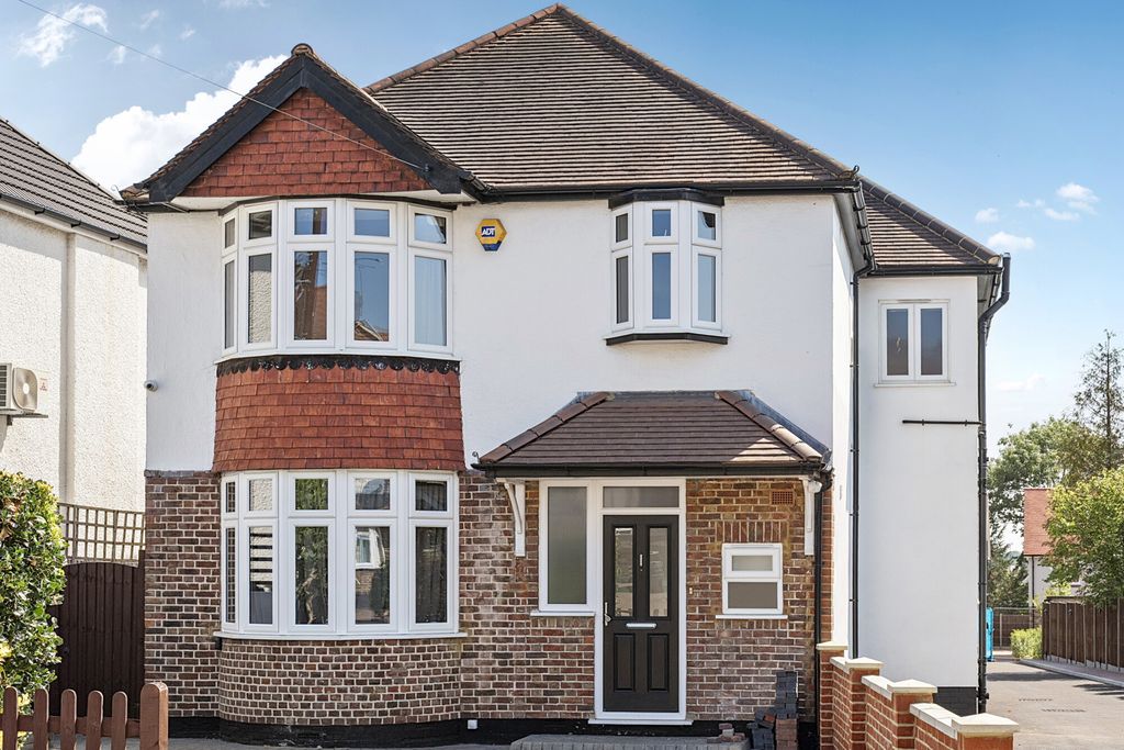 Property photo 1 of 23 1341090-1-689B17B...