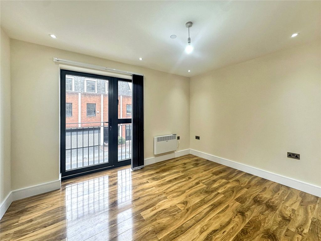Property photo 1 of 11 Picture No. 11