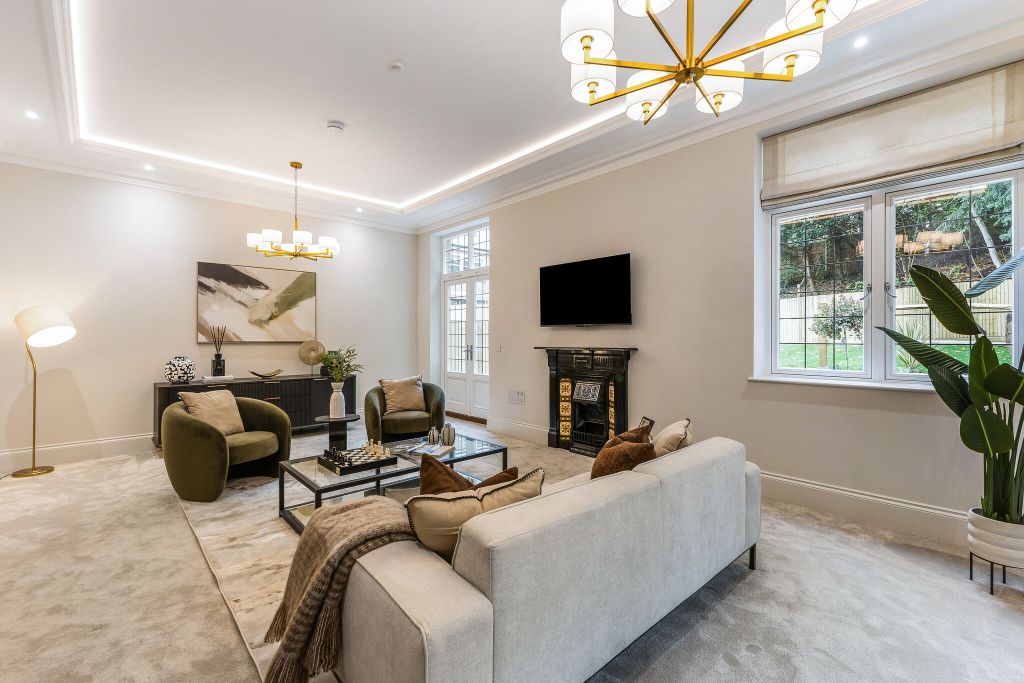 Property photo 2 of 19 Photo Indicative Of The Show Home